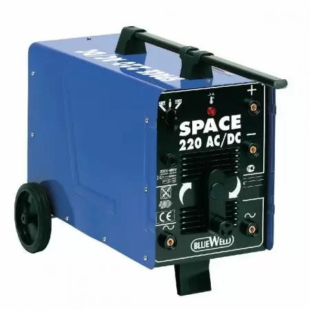 Space 220 AC/DC