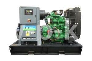 Дизельный генератор Aksa AJD45  фото