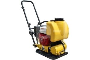Виброплита ТСС TSS-WP60TH  (колесный комплект, бак) фото