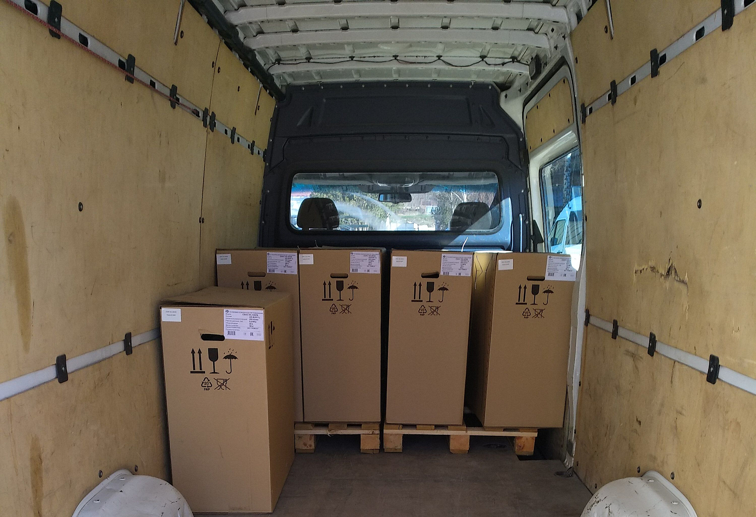 Доставка поршневых компрессоров