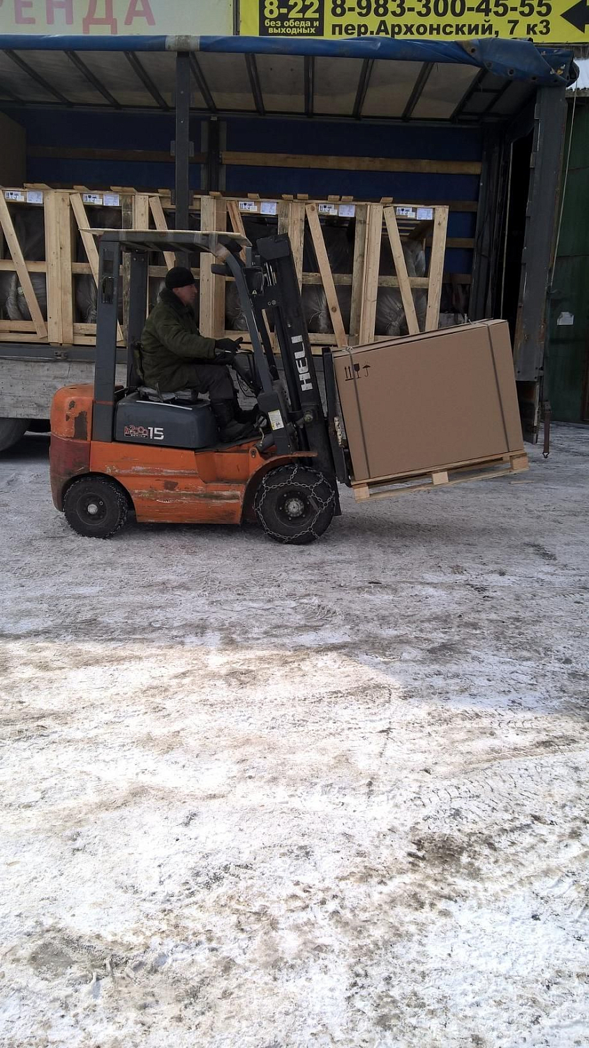 Пополнение склада в Новосибирске