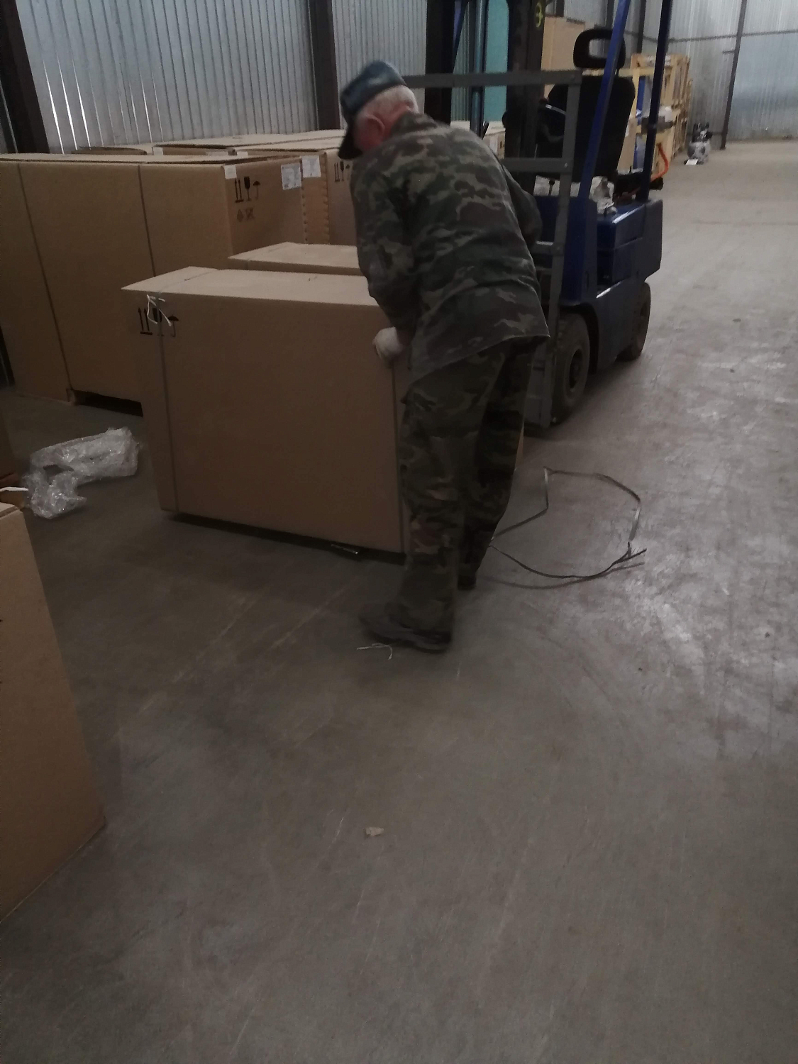 Отгрузка компрессора LB30A на ресивере 100 литров