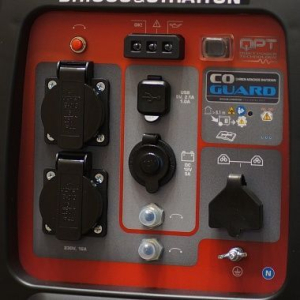 Бензиновый генератор Briggs & Stratton P 2400 Inverter 030698 фото